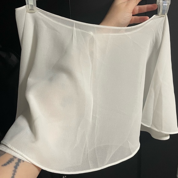 Brand new Sheer white shawl with front button - Picture 3 of 3